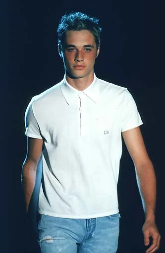 Look 18